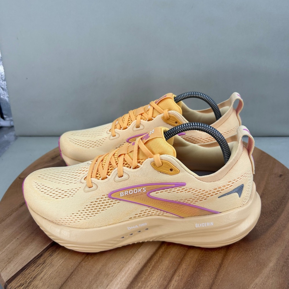 Brooks Women's Peach and Pink Accent Athletic Running Shoes - Picture 3 of 8